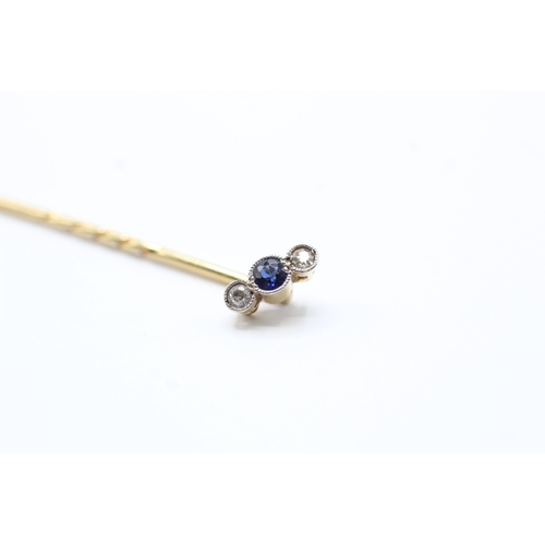 96 - 18ct gold antique sapphire & diamond milgrain set stick pin (2.3g)