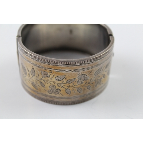 304 - Victorian Sterling Silver Wide Cuff Bangle w/ Foliate Design 36g