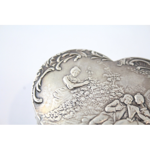 348 - Edwardian 1905 London Import Sterling Silver Heart Figural Trinket Box 95g