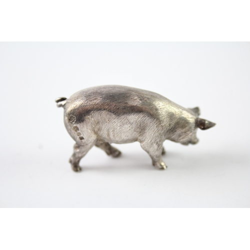 366 - Vintage Hallmarked 1993 London Sterling Silver Novelty Pig Ornament (41g)