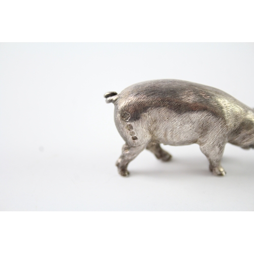 366 - Vintage Hallmarked 1993 London Sterling Silver Novelty Pig Ornament (41g)