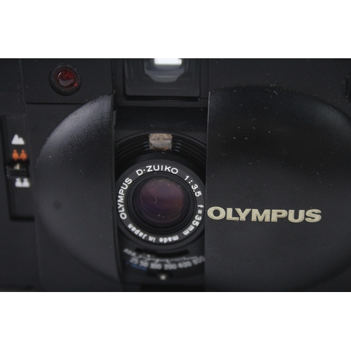 445 - Olympus XA2 Compact Film Camera Working w/ 35mm F/3.5 Lens