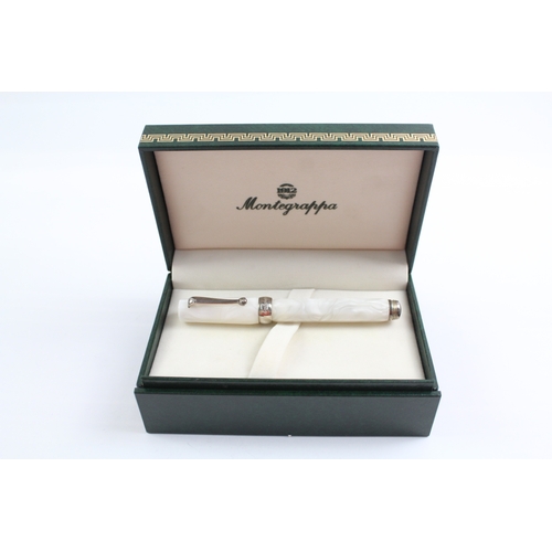 472 - MONTEGRAPPA White Resin & .925 Sterling Silver Detail Ladies Rollerball Pen