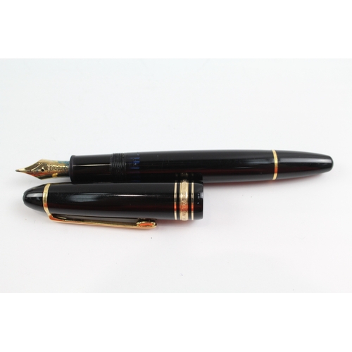 476 - Vintage Montblanc Meisterstuck No.146 Black Fountain Pen w/ 14ct Nib WRITING