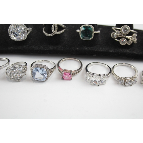 300 - Assortment of Sterling Silver Rings inc. Gemstone, CZ, Cocktail x 15 67g