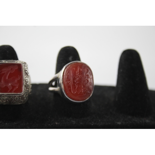 298 - Collection of Sterling Silver Rings inc. Carnelian, Seal, Swivel x 3 26g