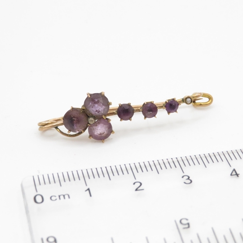 62 - 9ct gold antique amethyst & seed pearl brooch (2g)