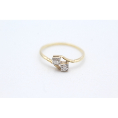 11 - 18ct gold diamond set Art Deco bypass ring (1.4g) Size M