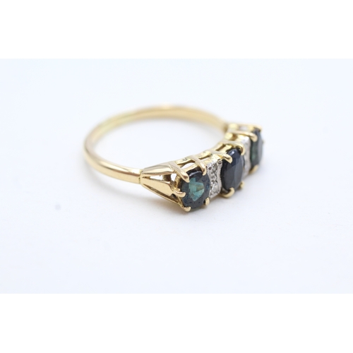 114 - 18ct gold sapphire and diamond ring (3.7g) Size Q