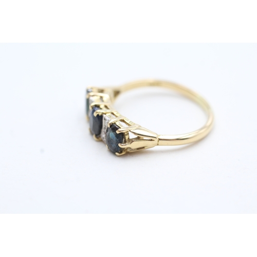 114 - 18ct gold sapphire and diamond ring (3.7g) Size Q