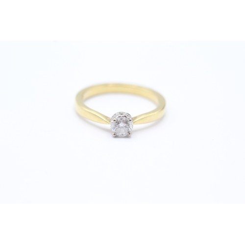 147 - 18ct gold diamond solitaire ring (3.8g) Size P