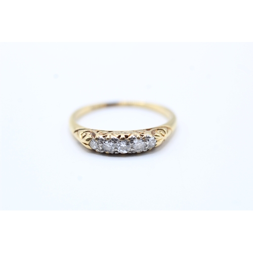 16 - 18ct gold old cut diamond five stone ring (3g) Size Q