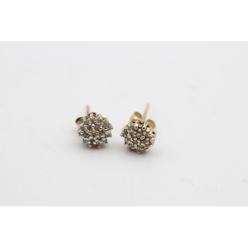 172 - 9ct gold diamond cluster stud earrings (1.1g)