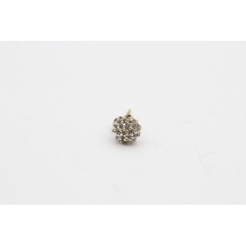 172 - 9ct gold diamond cluster stud earrings (1.1g)