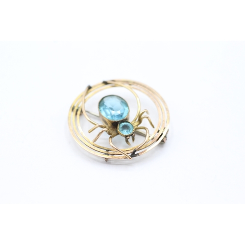 177 - 9ct gold antique blue paste spider pendant (2.9g)