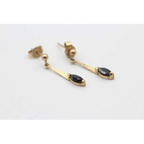 178 - 9ct gold sapphire drop earrings (0.9g)