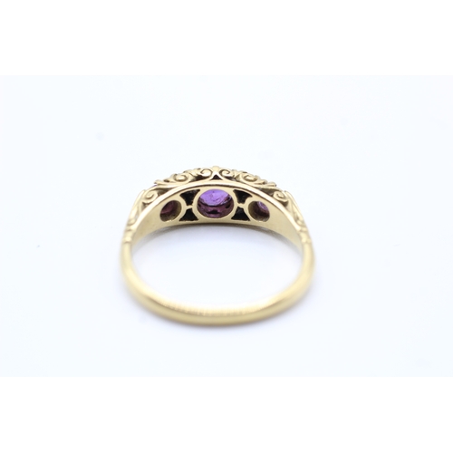 199 - 18ct gold amethyst & diamond dress ring (4.4g) Size O 1/2