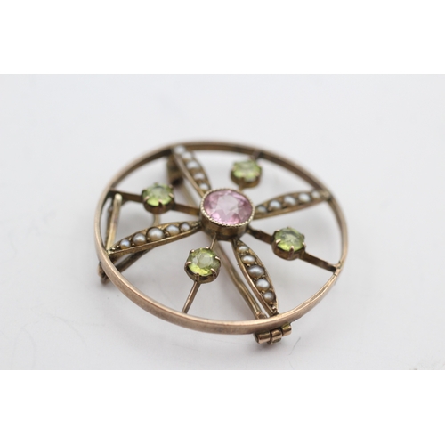 202 - 9ct gold antique seed pearl, synthetic pink sapphire, and peridot set pendant/brooch (4g)