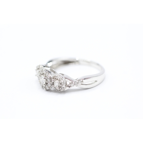 208 - 18ct white gold diamond ring (3.7g) Size M 1/2