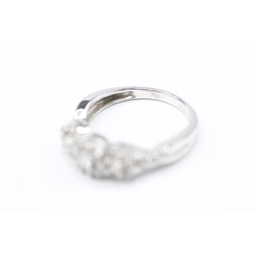 208 - 18ct white gold diamond ring (3.7g) Size M 1/2