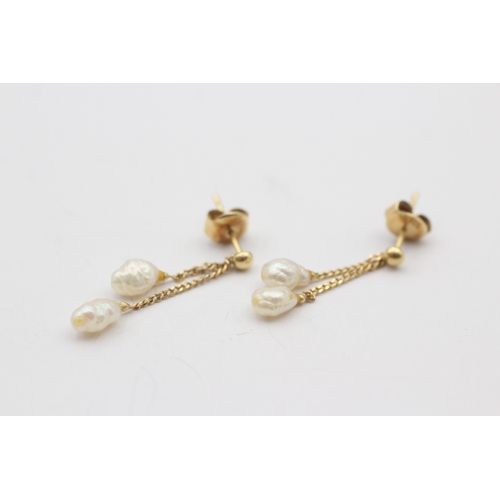 216 - 9ct gold rice pearl drop earrings (1.5g)