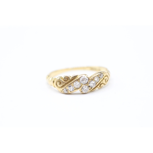 220 - 18ct gold vintage diamond dress ring (2.5g) Size N