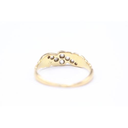 220 - 18ct gold vintage diamond dress ring (2.5g) Size N