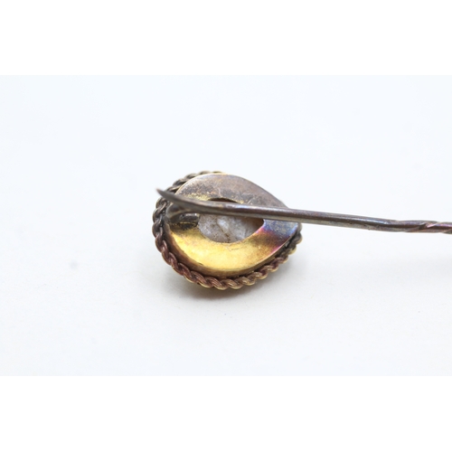 23 - 9ct gold vintage blister pearl stick pin (5.2g)