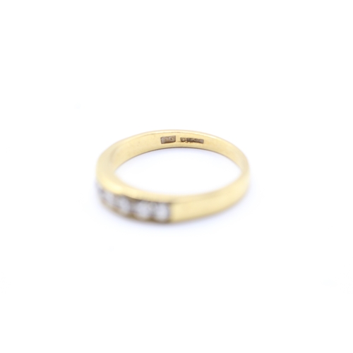 25 - 18ct gold diamond channel setting ring (3.8g) Size P