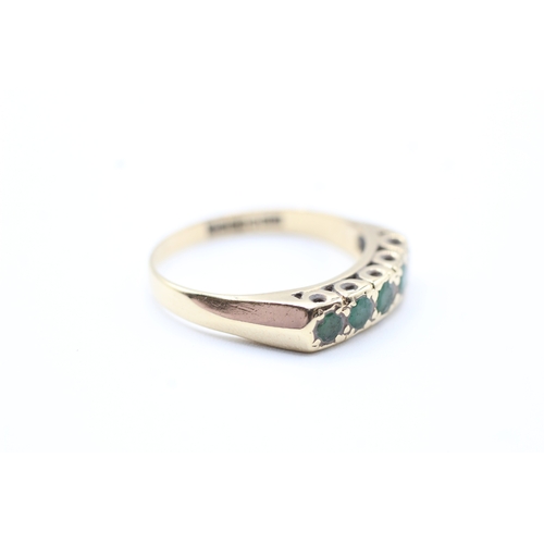 26 - 9ct gold vintage emerald half eternity ring (2.3g) Size P