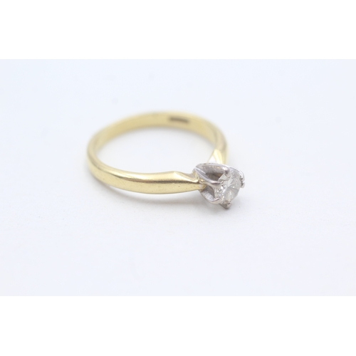 30 - 18ct gold diamond solitaire ring as seen (bent claw) (3.2g) Size L