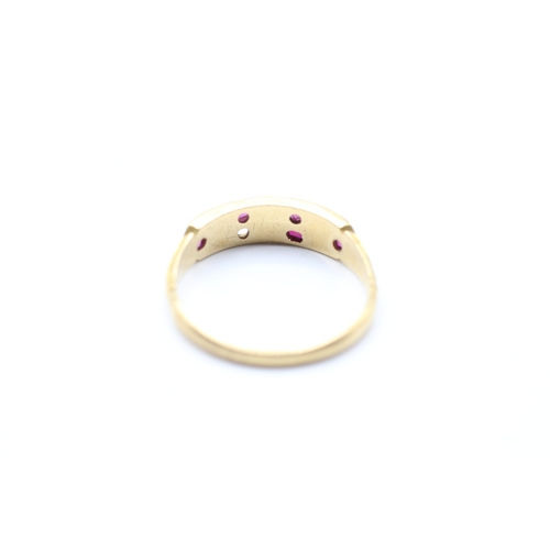 50 - 18ct gold split pearl and ruby ring, as seen (2.7g) Size P