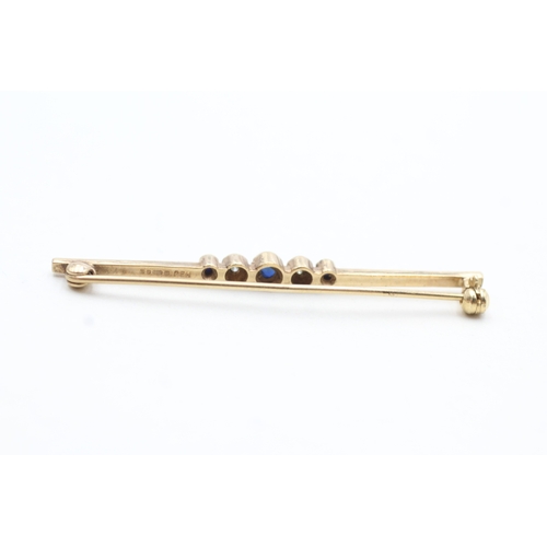 75 - 9ct gold vintage sapphire & diamond bar brooch (2.9g)