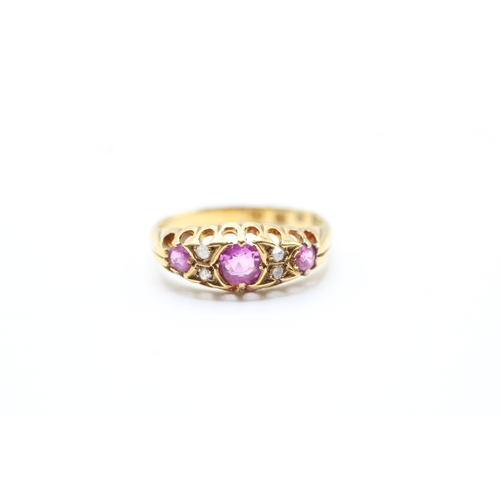 79 - 15ct gold diamond, ruby and synthetic ruby flat setting ring (3.3g) Size L