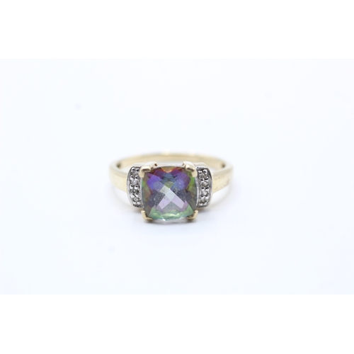 8 - 9ct gold mystic topaz & diamond dress ring (2.5g) as seen - misshapen Size N