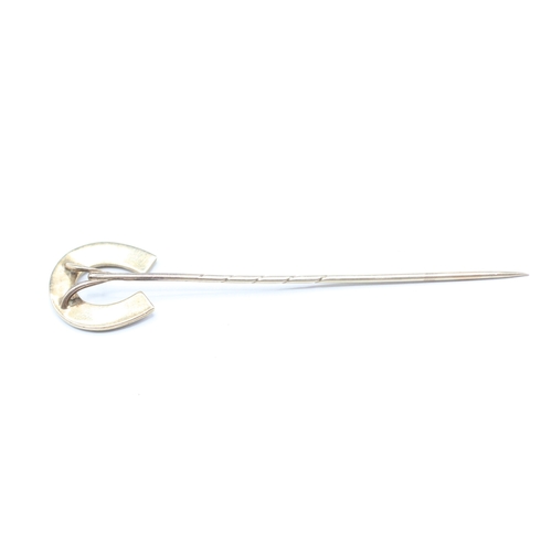 83 - 9ct gold antique seed pearl horseshoe stick pin (3.4g)