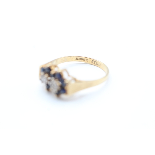 91 - 9ct gold diamond and sapphire ring (2.6g) Size O 1/2