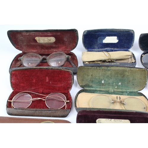 409 - Spectacles & Eyewear Antique / Vintage Inc Pince-Nez, Cases, Plated Joblot