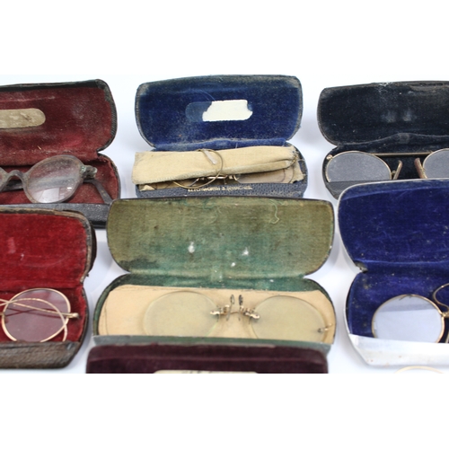 409 - Spectacles & Eyewear Antique / Vintage Inc Pince-Nez, Cases, Plated Joblot