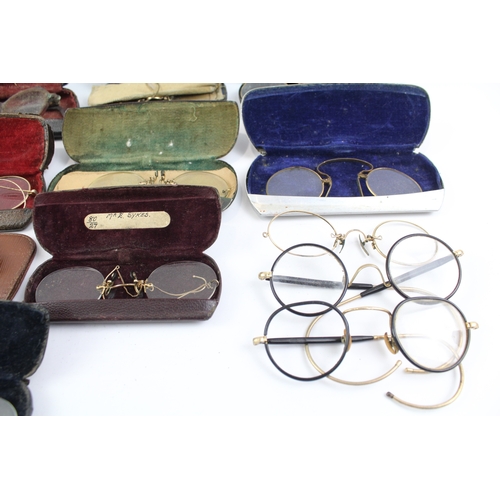 409 - Spectacles & Eyewear Antique / Vintage Inc Pince-Nez, Cases, Plated Joblot