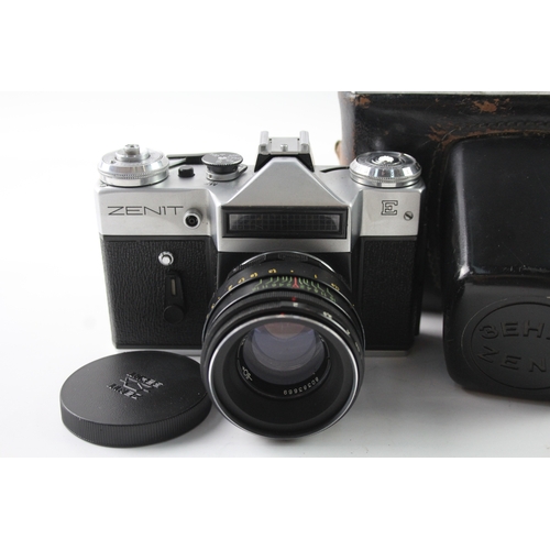 449 - Vintage SLR Zenit E w/ Helios-44-2 58mm F/2 Manual Camera Lens Working w/ Case