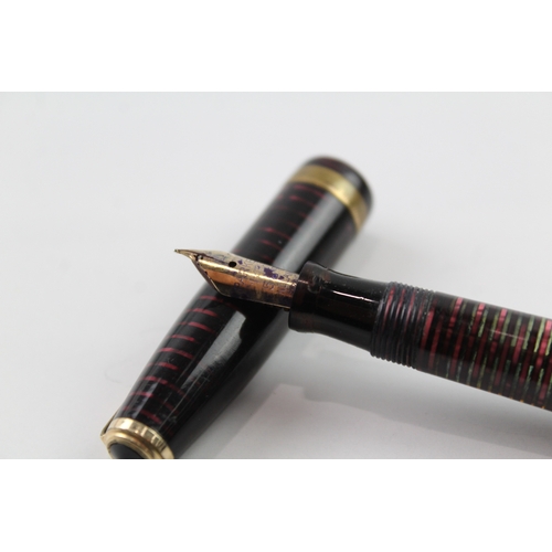 473 - Vintage Parker Vaccumatic Burgundy Fountain Pen w/ 14ct Gold Nib WRITING