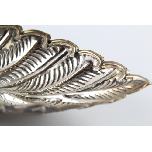 367 - Vintage Stamped .835 Silver Novelty Leaf Form Bon Bon / Trinket Dish (64g)