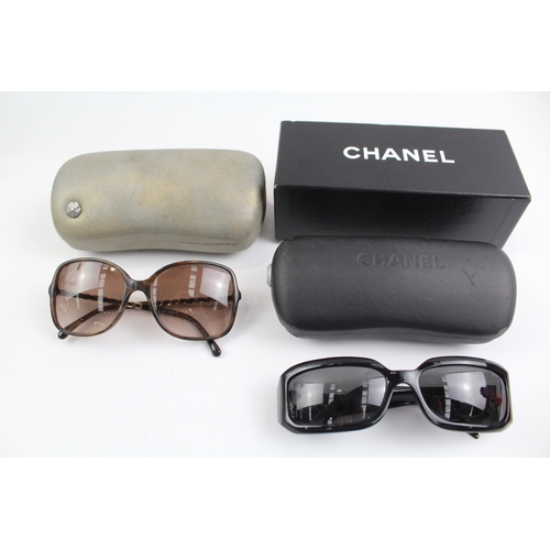 412 - Designer Sunglasses / Glasses Inc Chanel, Cases x 2