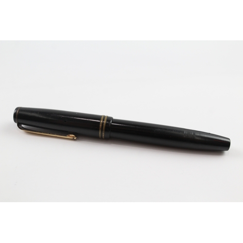 472 - Vintage Parker Victory Black Fountain Pen w/ 14ct Gold Nib WRITING