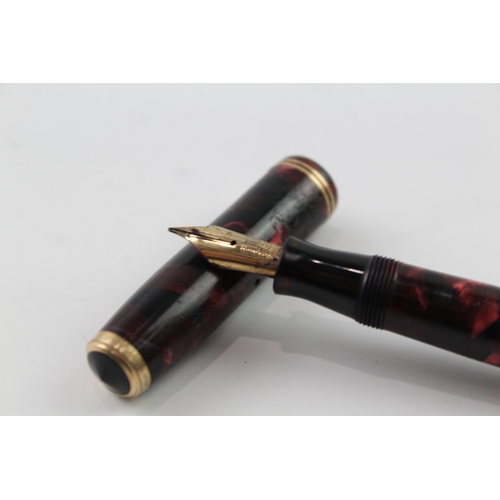 476 - Vintage Parker Vaccumatic Burgundy Fountain Pen w/ 14ct Gold Nib WRITING