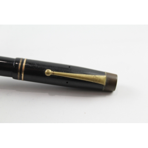 477 - Vintage De La Rue The De La Rue Black Fountain Pen w/ 14ct Gold Nib WRITING