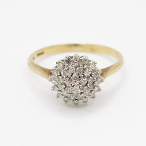 27 - 9ct gold and diamond cluster set ring (2.1g) Size N