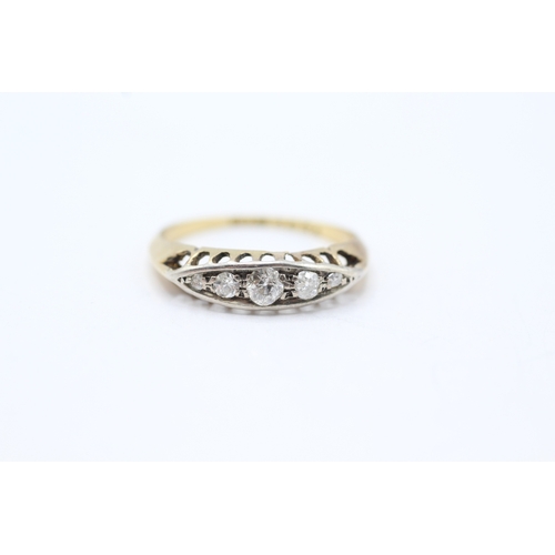 119 - 18ct gold old cut diamond five stone ring (2.1g) Size N