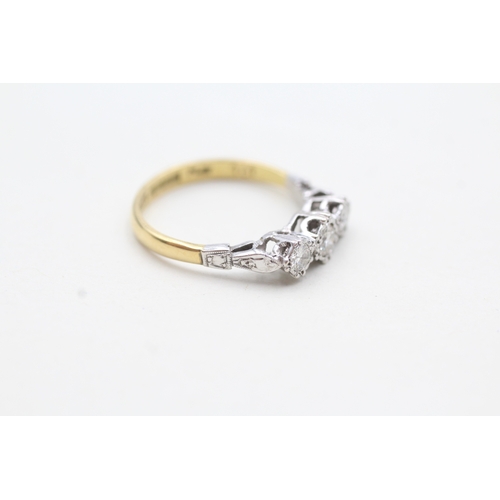 125 - 18ct gold vintage diamond trilogy ring (2.6g) Size L 1/2